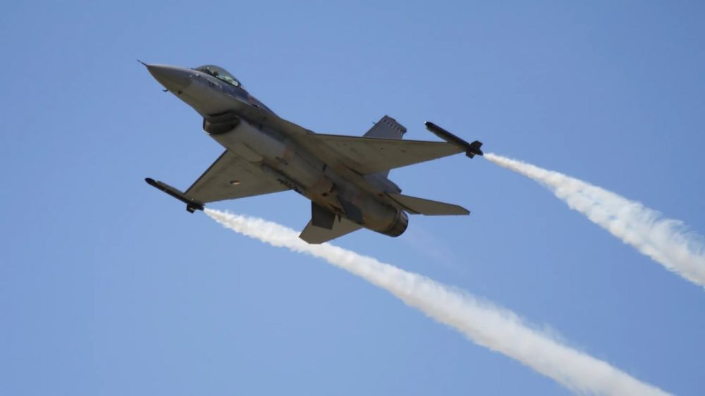 ���� �������: � ��������� F-16 ����� ������� �������� ����� � ������ ������ �� �������� � ��� ����������� ��� ���