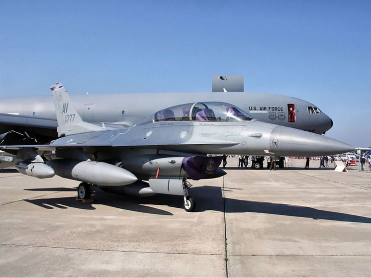 ����� ���������, ��� ���� ����� ��������� F-16