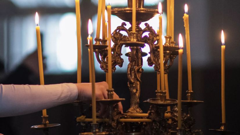 СПЖ: в Киевской области рейдеры при помощи полиции захватили два храма УПЦ