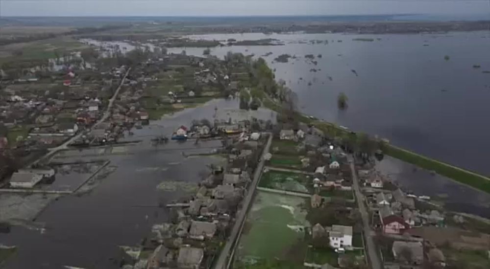 ВСУ не в первый раз взрывают дамбу – вспомним подрыв плотины на реке Ирпень