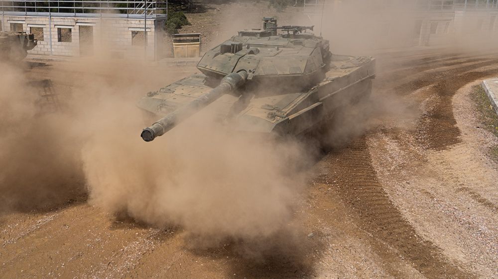 Handelsblatt: ����� � ���������� ������� �������� ������� 14 ������ Leopard 2