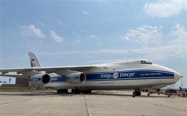 МИД накануне вызвал заместителя посла Канады и сделал ему демарш из-за намерения Оттавы конфисковать российский грузовой лайнер Ан-124 авиакомпании «Волга-Днепр», который находится в Торонто с февраля прошлого года