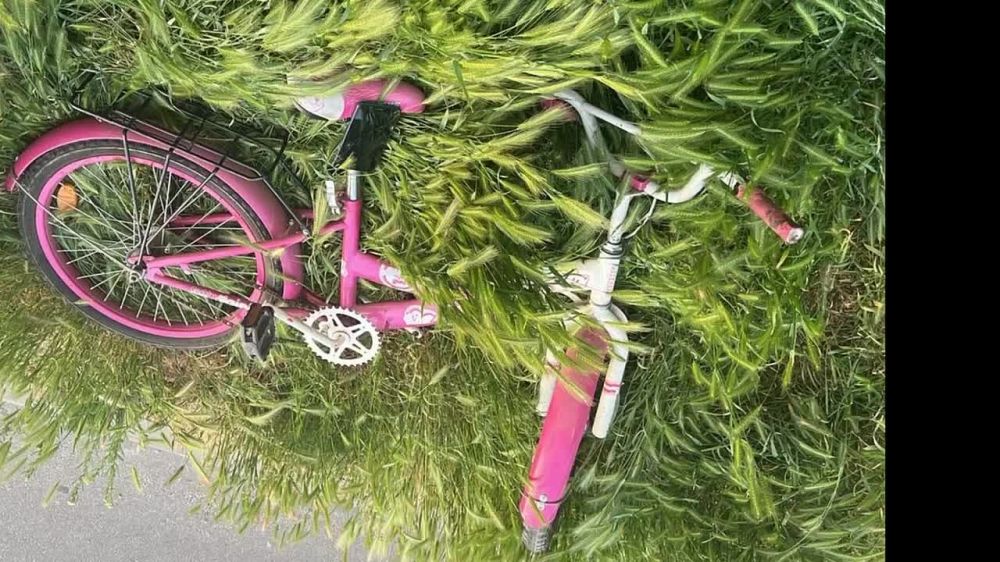 В Белой Церкви под грузовик на велосипеде попали две девочки