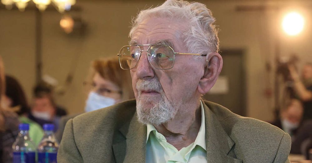 Умер соавтор Конституции РФ, один из основателей "Яблока" Шейнис