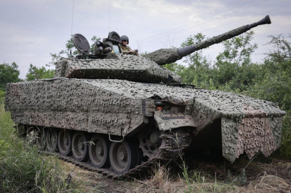 ���� �������: �������� ��� CV9040C �� ���������� ���, ����������� � ������ �������