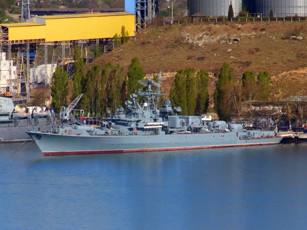 Борис Рожин: Газета Черноморского флота «Флаг Родины» сообщила, что севастопольский 1127-й ремонтный завод...