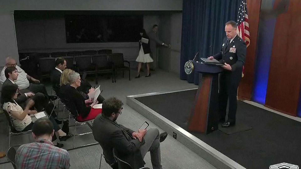 ��������� ����������������� ��������� �������� ����� ��������� �����������