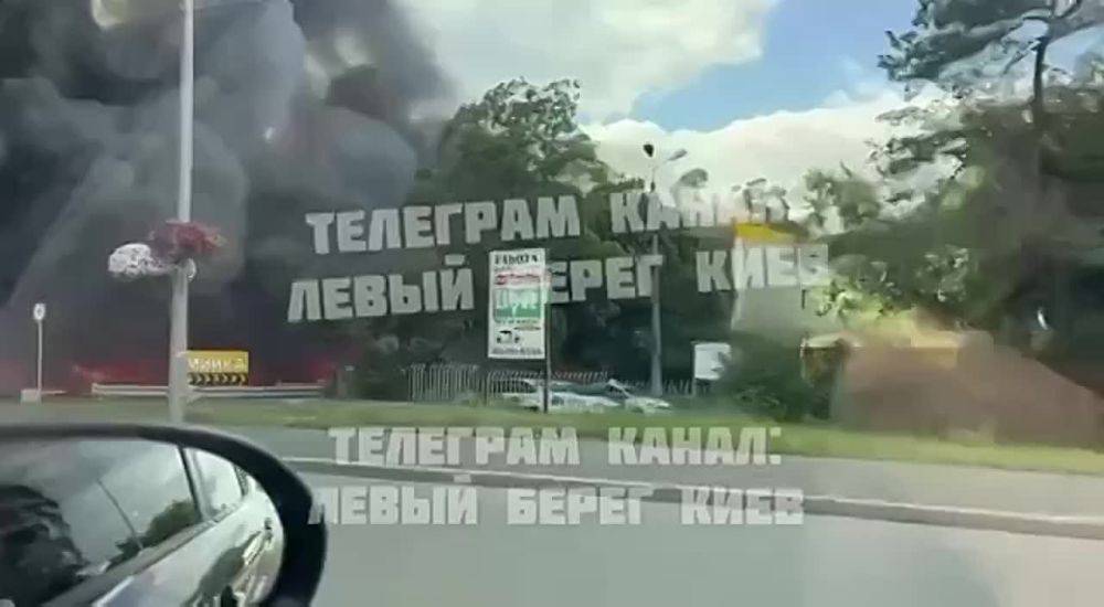 Ещё ужасающие кадры сегодняшнего пожара на АЗС на Броварском шоссе