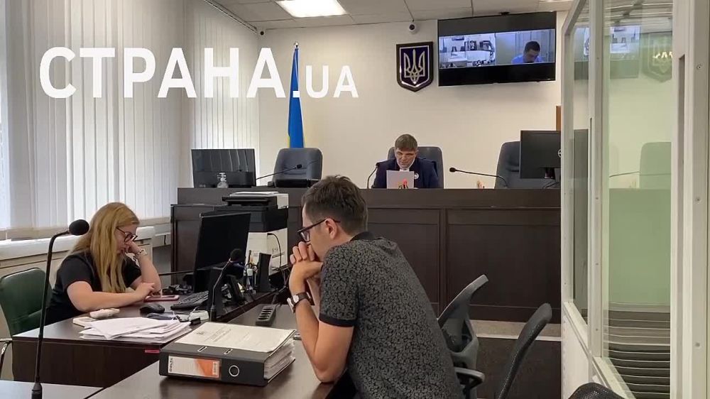 Высший антикоррупционный суд Украины не пошёл на уступку защите экс-главы Верховного суда Всеволода Князева и продлил меру пресечения ещё на два месяца содержания под стражей с возможностью внесения залога в размере 75 миллионов гривен