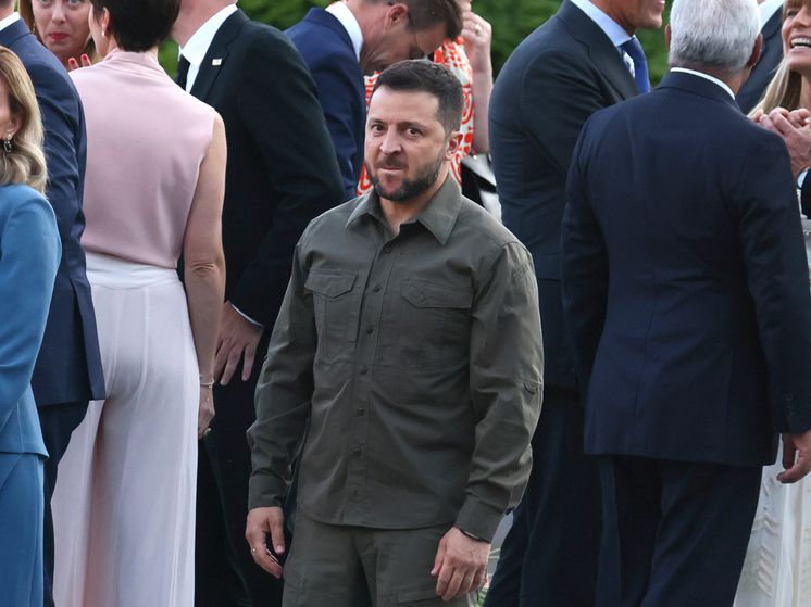 Политолог Шкурлатов оценил горькие сигналы НАТО Зеленскому