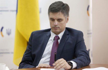 Зеленский уволил посла Украины в Великобритании Вадима Пристайко