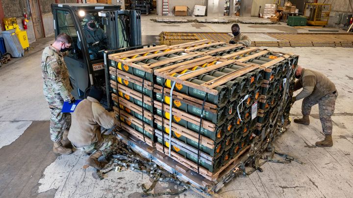 США могут ввергнуть весь мир в масштабную войну