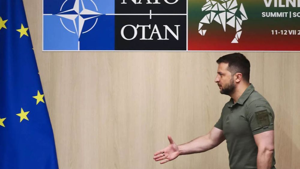 Запад подталкивает ВСУ к самоубийственному наступлению из-за боязни поражения