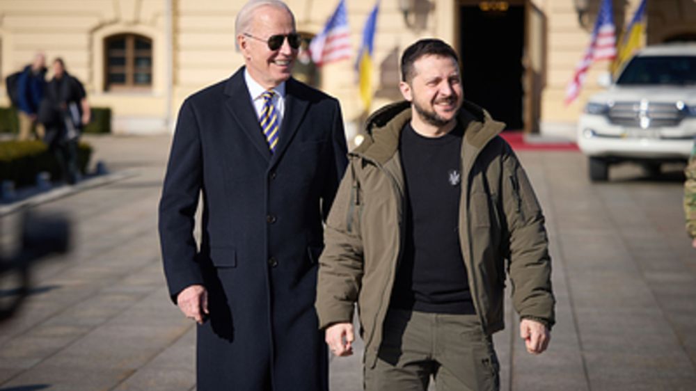 Андрюшку на царство? США сделали Зеленскому намёк прозрачнее некуда