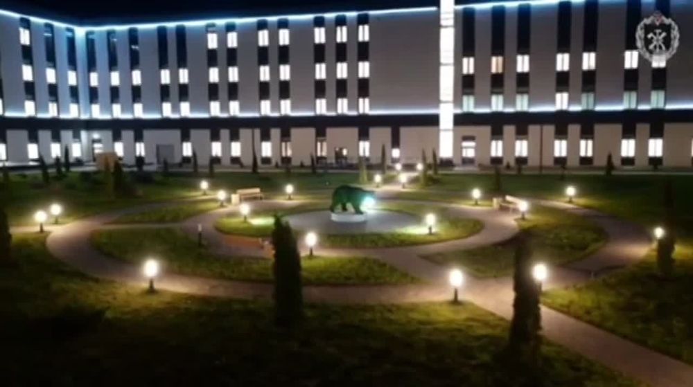 Никита Васильев: Это Мариуполь!. Нет, не так! ЭТО МАРИУПОЛЬ!!! Закончено строительство первой очереди Многопрофильного медицинского центра Федерального медико-биологического агентства России