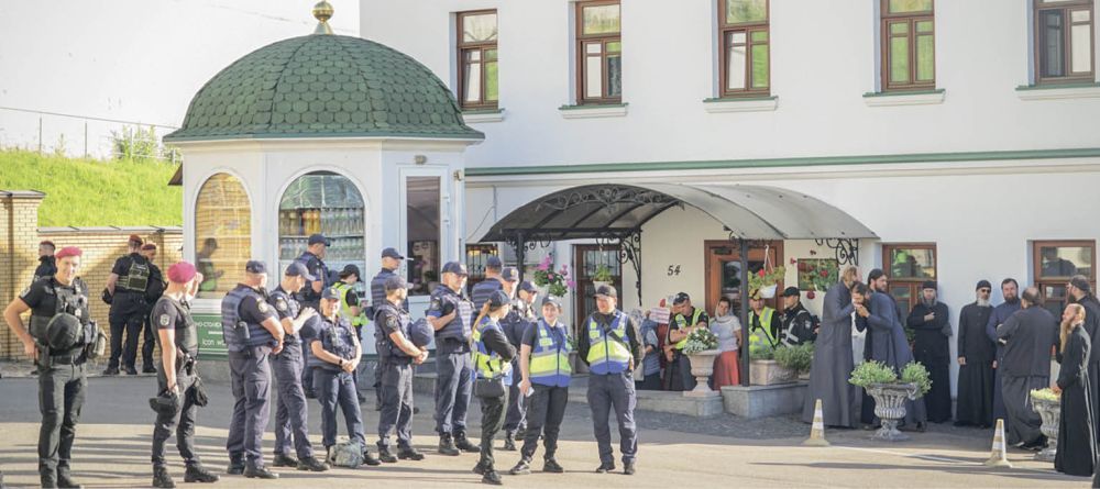 ������ ���������� ��������� ���: "��������� �����" � ������������ �����-��������� �����