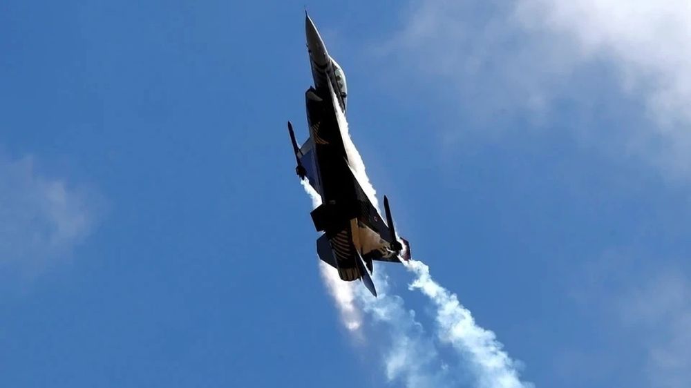 Аналитик Михайлов: обещанные Украине F-16 не изменят ход спецоперации
