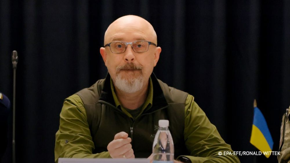 ������� ������� ������� ������� ��������, �������� ����� ����� � ��������� �������� ���������, ������ ����������� ������� "������", ��� �� ����� � ������ ��������� ��� ������ � ��������������