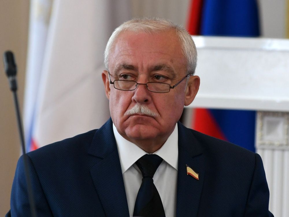 ������� ���������� ������������ ��������� �� ���� �������� � ����������� ��������� ������