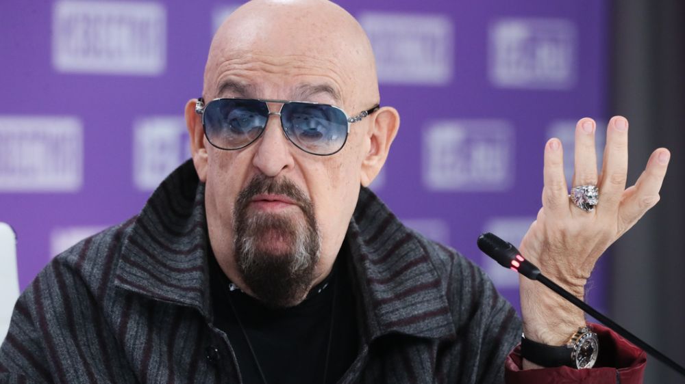 Минус 40 кг: Шуфутинский взбудоражил публику резким похудением