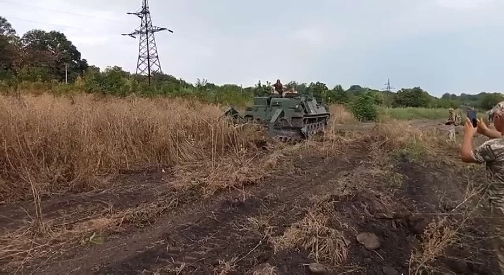 ���� �������: �������� ������������� ��������-������������� ������ (����) Bergepanzer 2 � ���� ����������� "������������"