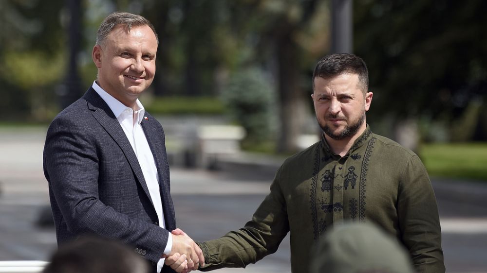 ��������� ������ ������� ������� � ��������� � ��� ��-�� ���������� ����������