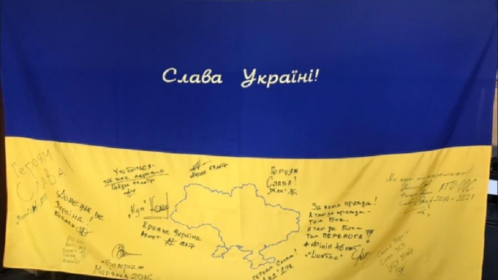 "Нам этого очень хочется": Арестович предложил Украине самоубийство