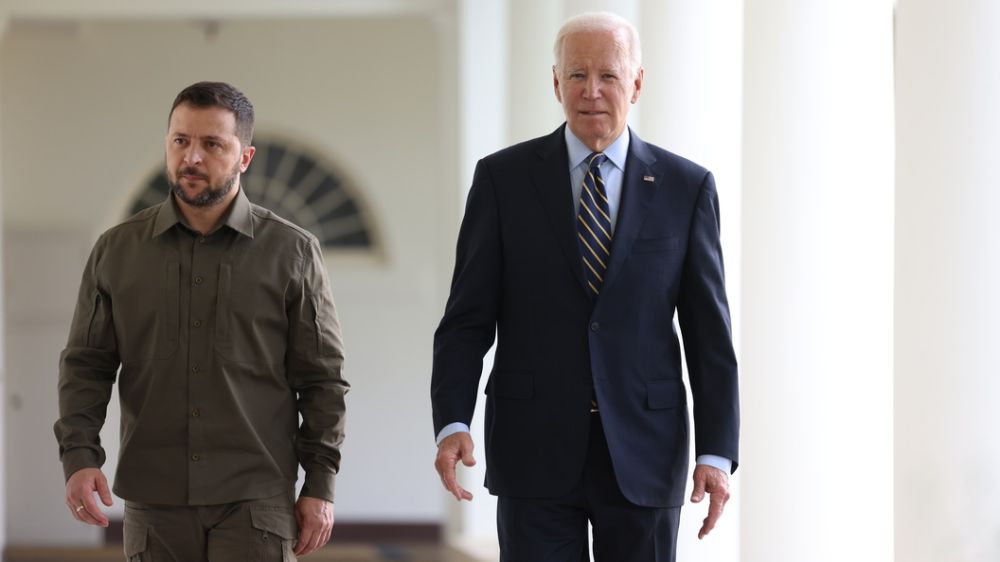 NBC рассказал об обещании Байдена Зеленскому ракет ATACMS