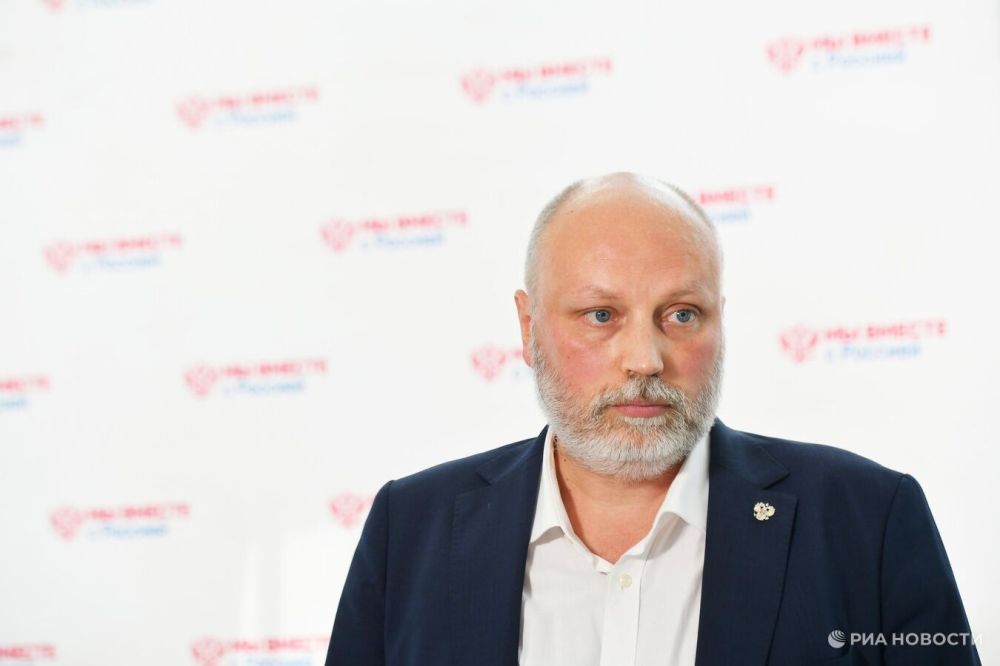 Рогов заявил, что власти Канады "включили дурака" в случае с нацистом