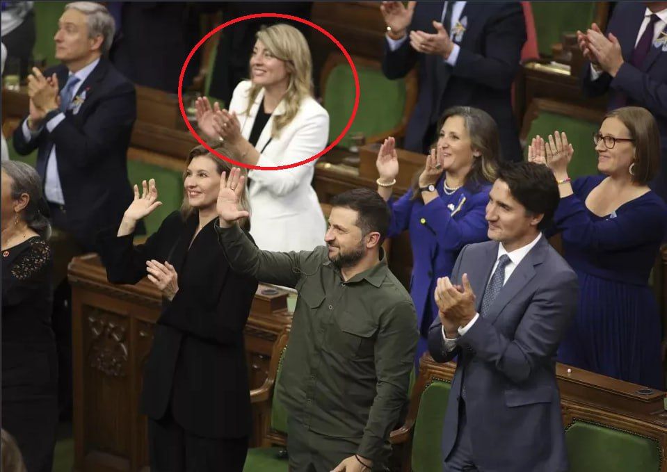 ����� ��� ������ ������ ����, ������� ����������� �������� ������� ������ �����, ���� �� �����, � ���� ������������ � ���������� 98-������� �������� �� ������� �� ���������