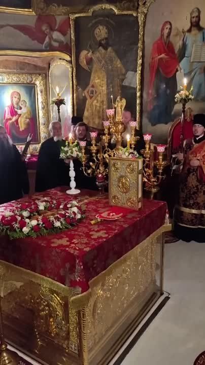 Предстоятель возглавил всенощное бдение с образом Воздвижения Креста в Киево-Печерской Лавре