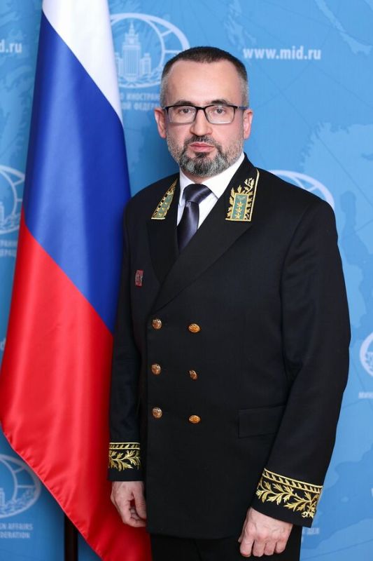 Посол призвал парламент Канады извиниться за чествование нациста