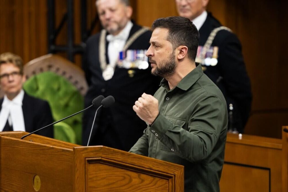 Во Франции ужаснулись из-за нацистской выходки Зеленского