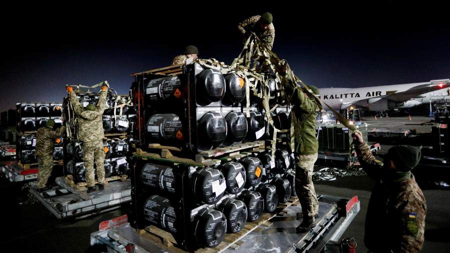 Филиппо призвал прекратить помощь Украине после скандала с эсесовцем