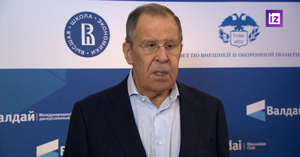 Лавров назвал позорищем извинения зигующего Трюдо перед Зеленским