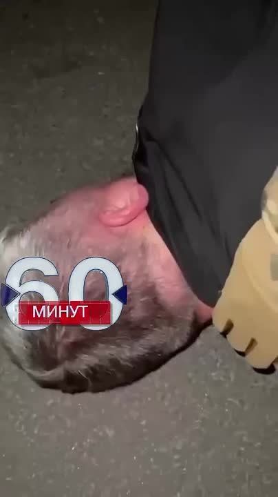 Александр Иванович, ты полежи, а то утомился чуть-чуть? — на Украине мэр города Сумы Лысенко задержан СБУ при получении взятки в размере 2,1 млн гривен ($58 тыс.)