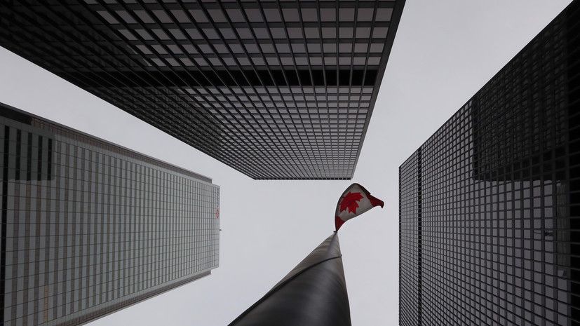 Посол России: жители Канады требуют убрать памятники нацистам, но власти молчат