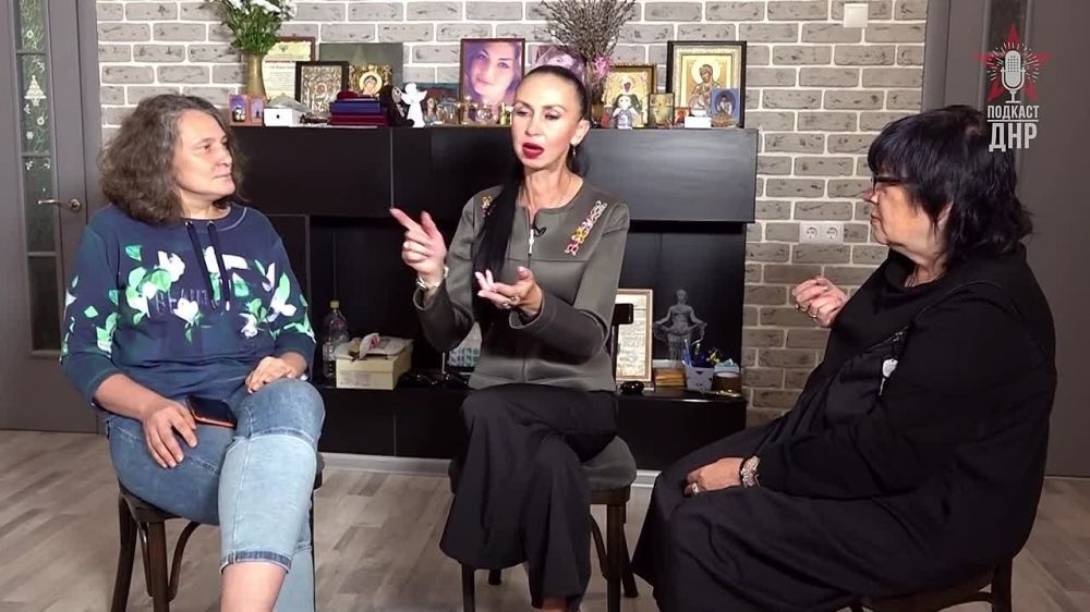 «Дорогие товарищи, не получится мной манипулировать» Сегодня в гостях у Подкаста ДНР Татьяна Монтян – адвокат, правовед, публицист, общественный деятель, женщина с несгибаемым характером и даже не железным, а хромовым собственным мнением
