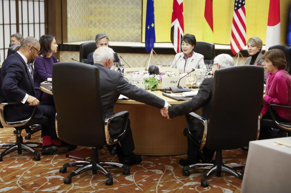 ����� ��� G7 ����� ������� � �������� �� ������������ �������� �� ������