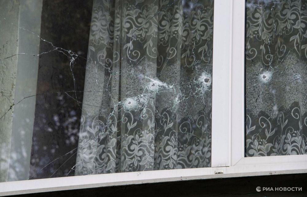 ВСУ обстреляли здание детского сада в Горловке