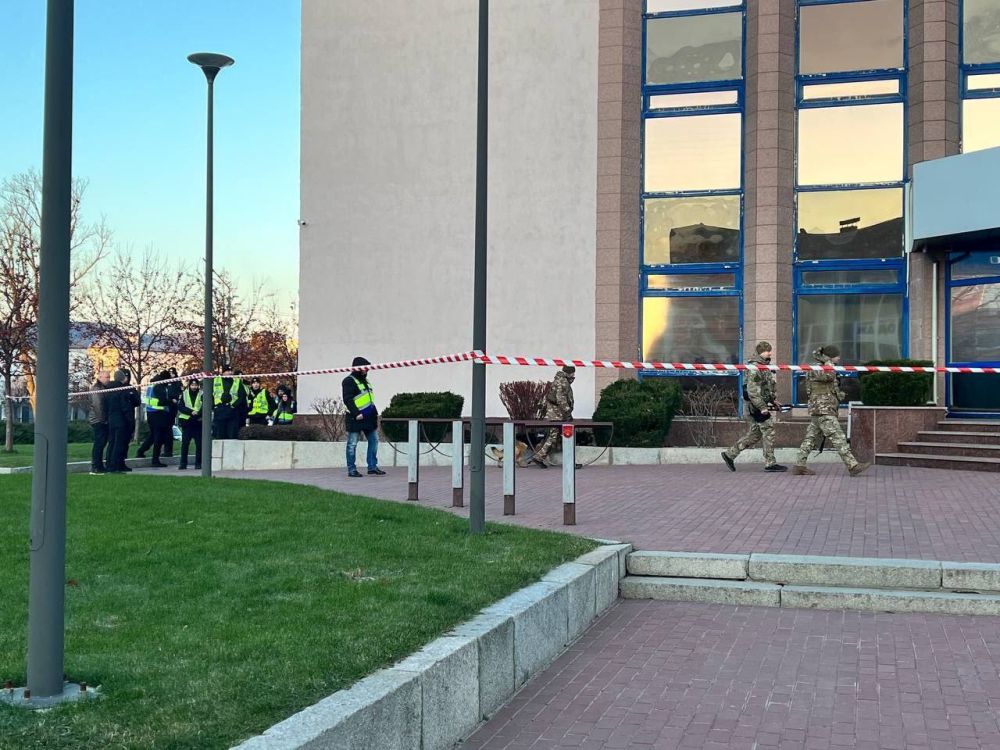 Поступила информация о том, что неизвестными "заминирован" горсовет в Белой Церкви