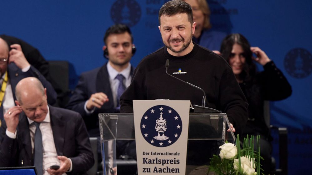 "������ ������������. � ������". ���������� ������ ������� ����� ������