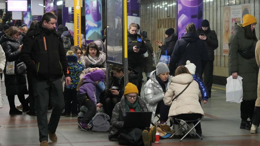 Из-за падения "Киевстара" в Сумах и Борисполе отключилась система оповещения