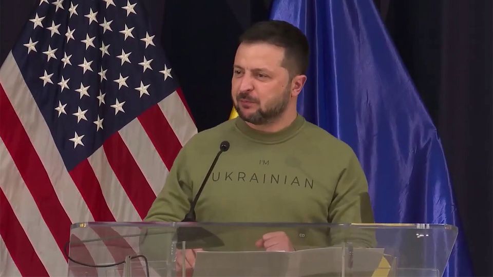 �������� ��������� �������� � ����� ��� ������ �� 900 ��������� ��������