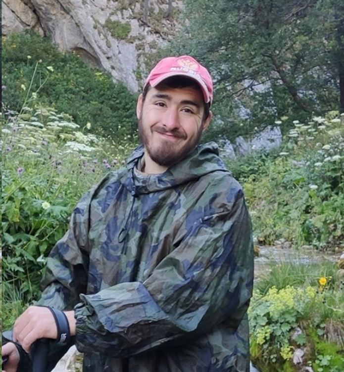 Движению «Путь домой» помогает участник «умного голосования» Навального*