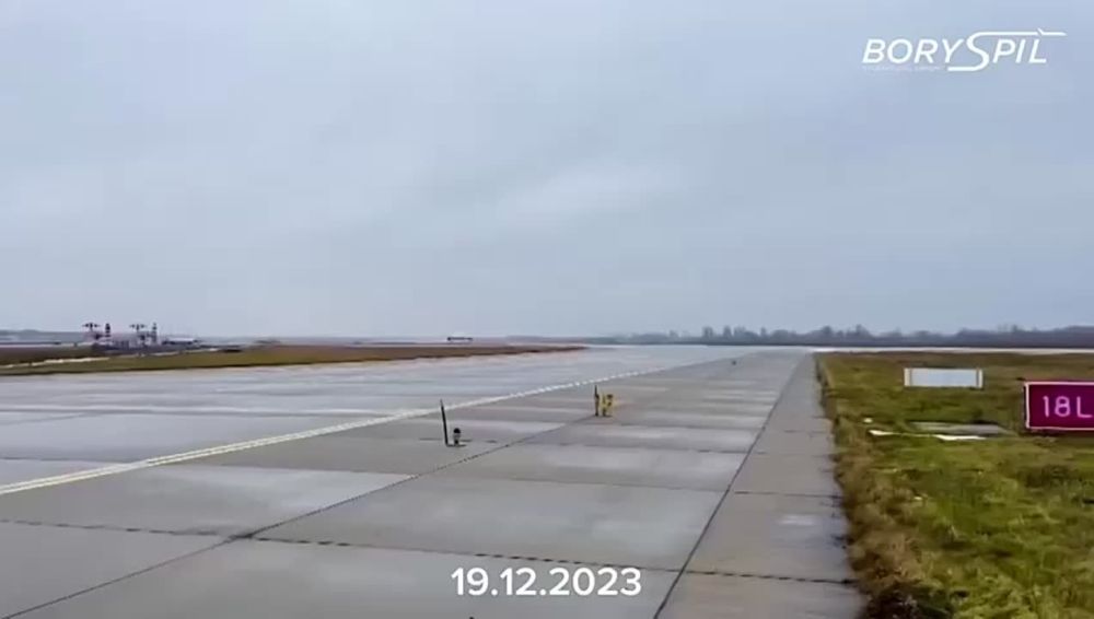 Владислав Евтушенко: Укропы радуются тому, что этот Boeing 777-300, вроде как сегодня взлетел из Бориспольского аэропорта