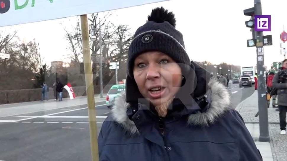 Медведев предрек Германии «майдан» из-за спонсирования Киева