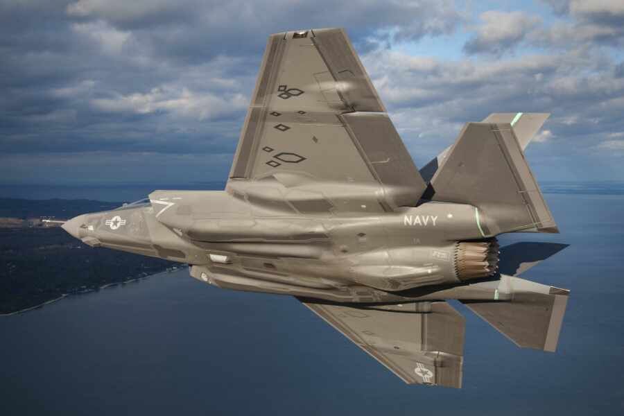 Вашингтон ни за что не отправит Украине истребители F-35 – National Interest