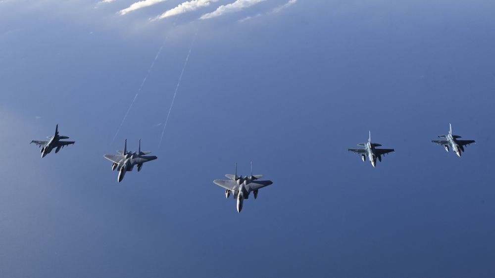 Тройная атака на Россию: Досталось и голой вечеринке, и генералу Суровикину. А теперь факты