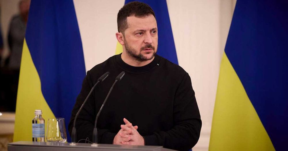 Экс-посол Украины рассказал о непристойном поступке Зеленского